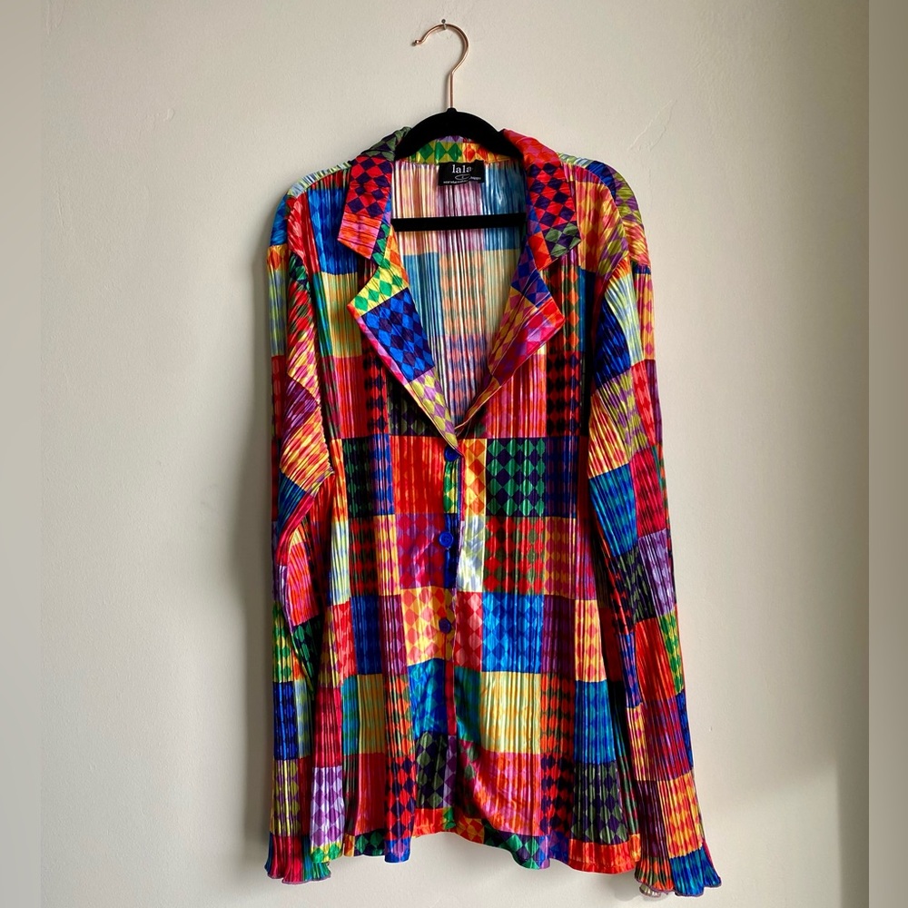 2-piece set Dressed in LALA Long Sleeve Plissé Set in Fun House Print - Picture 3 of 16